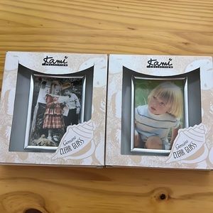 NWT 2 Beveled Clear Glass Picture Frames